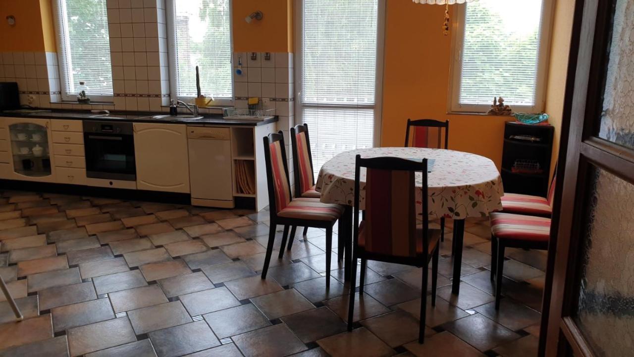 Ilona Apartmanok Balatonboglár المظهر الخارجي الصورة