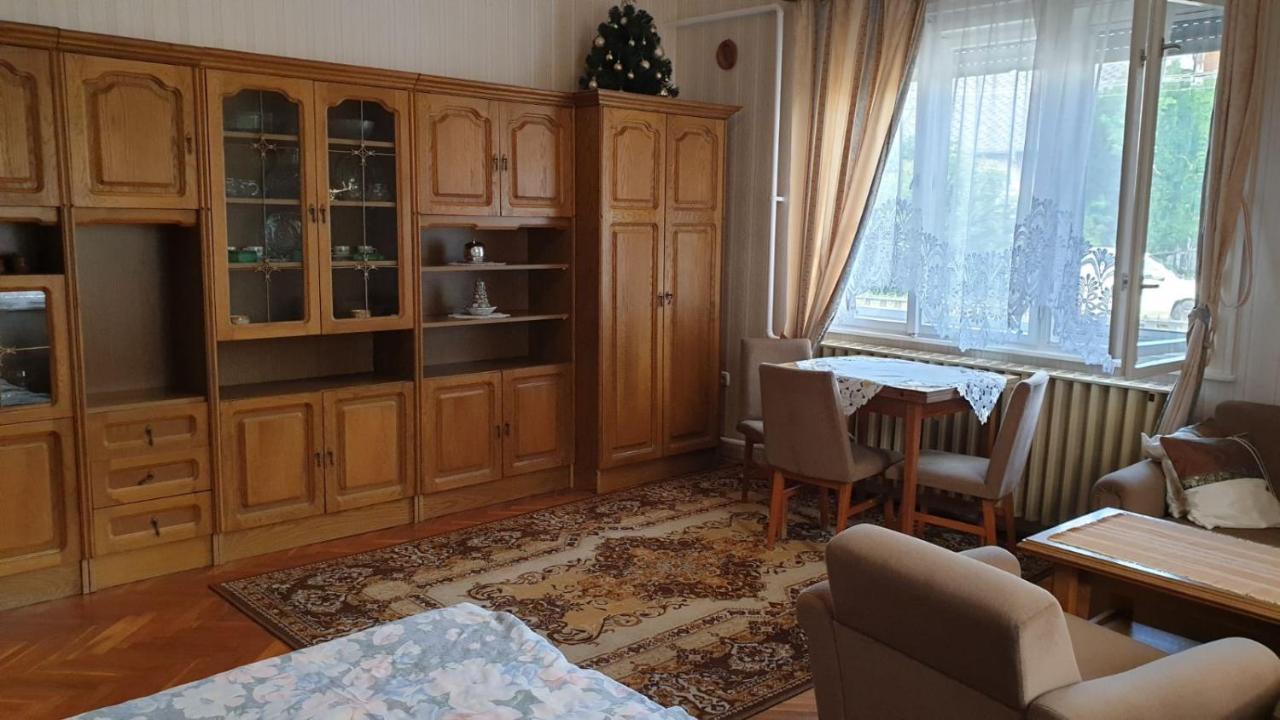 Ilona Apartmanok Balatonboglár المظهر الخارجي الصورة