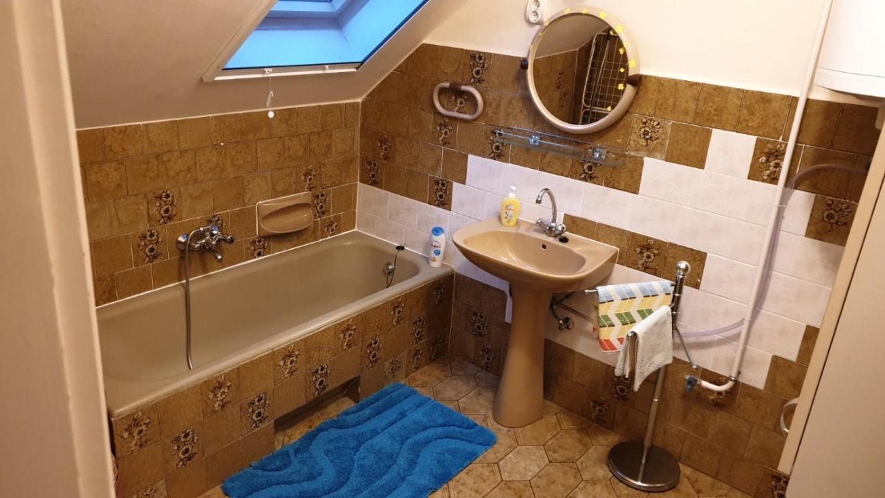 Ilona Apartmanok Balatonboglár المظهر الخارجي الصورة